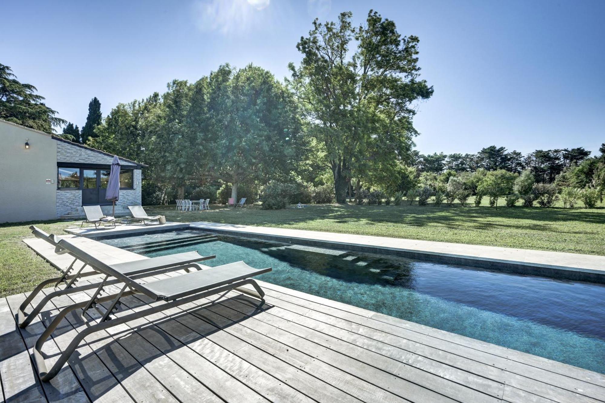 Mas Des Comtes De Provence Hotel Tarascon Exterior foto