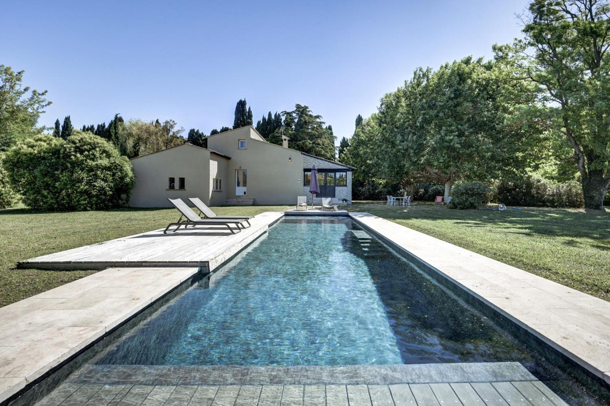 Mas Des Comtes De Provence Hotel Tarascon Exterior foto